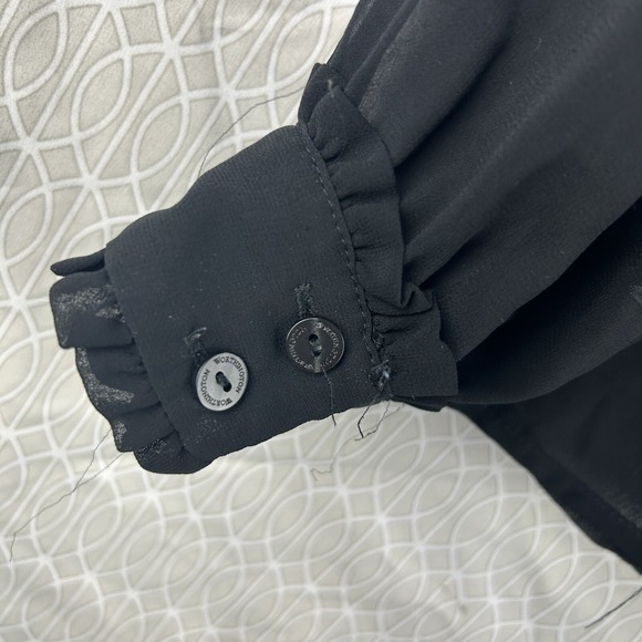 WORTHINGTON Black Sheer Blouse Size M  Ruffles Long Sleeve Vamp Grunge Fairy Y2K - Picture 6 of 9